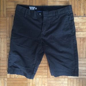 « Volcom » shorts